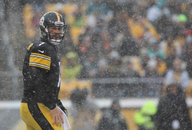 NFL: Miami Dolphins at Pittsburgh Steelers