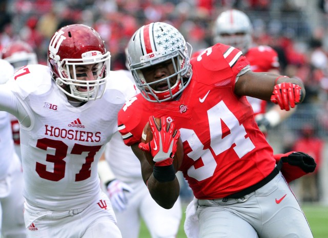 Ohio State Buckeyes running back Carlos Hyde runs the ball towards the end zone to score a touchdown against the Indiana Hoosiers. (Marc Lebryk-USA TODAY Sports)
