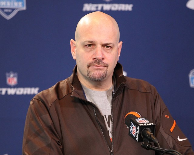 Cleveland Browns head coach Mike Pettine speaks at the NFL Combine at Lucas Oil Stadium. (Pat Lovell - USA TODAY Sports)