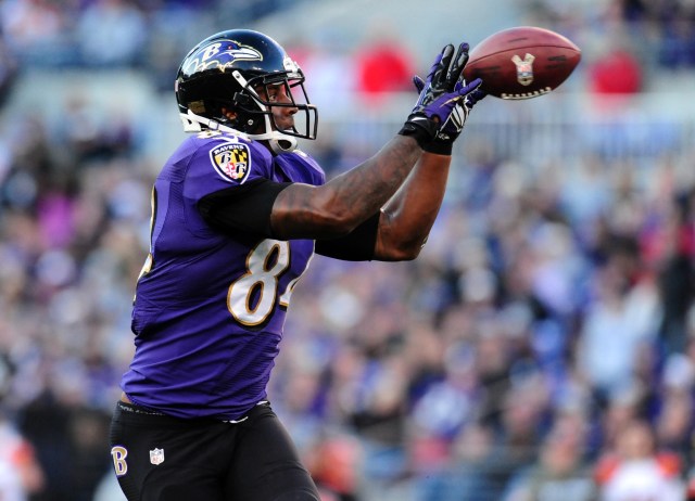 Ed Dickson catches a pass against the Cincinnati Bengals at M&T Bank Stadium. (Evan Habeeb - USA TODAY Sports)