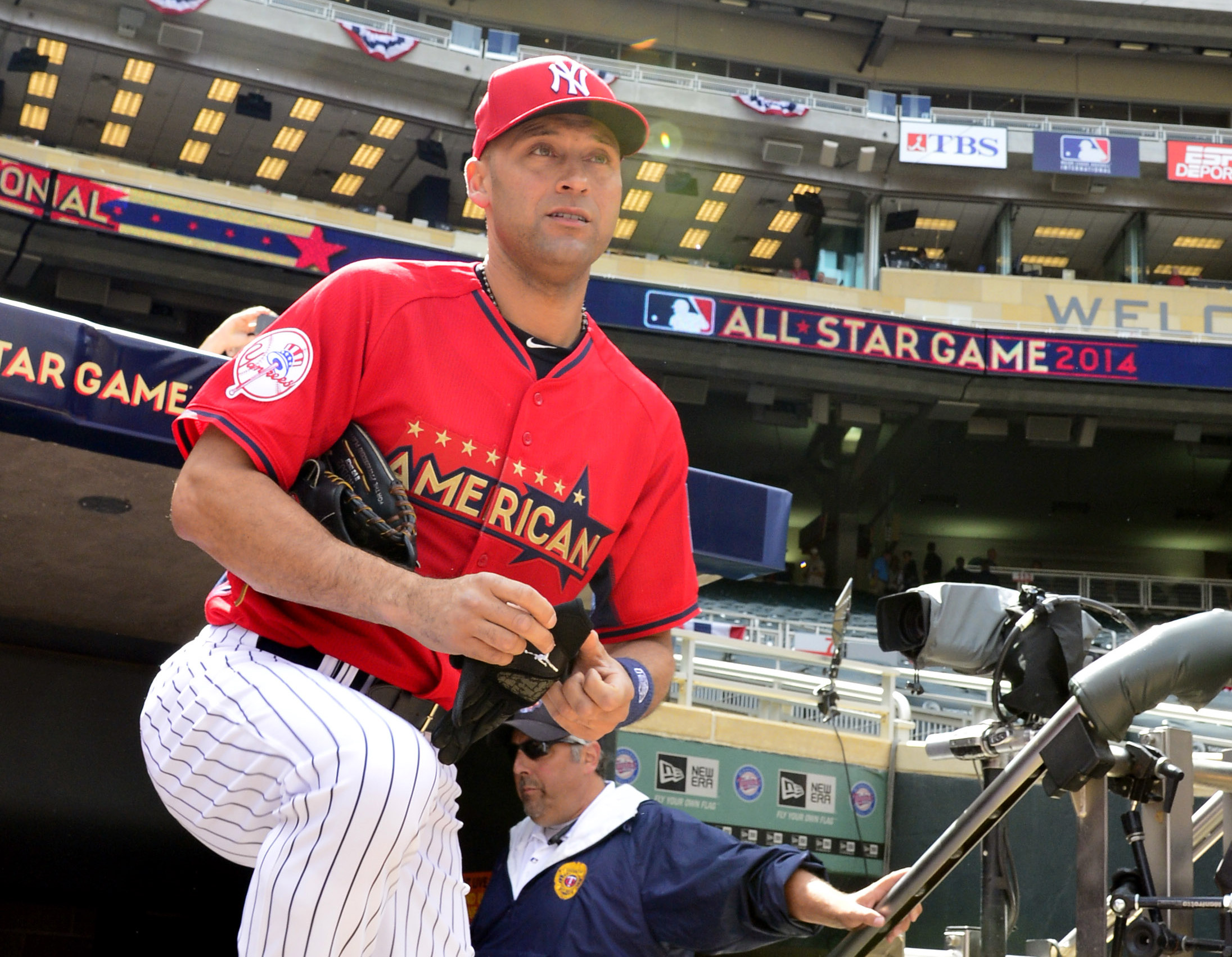 Derek Jeter will bat leadoff for the AL in his 15th All-Star Game. (Scott Rovak, USA TODAY Sports)