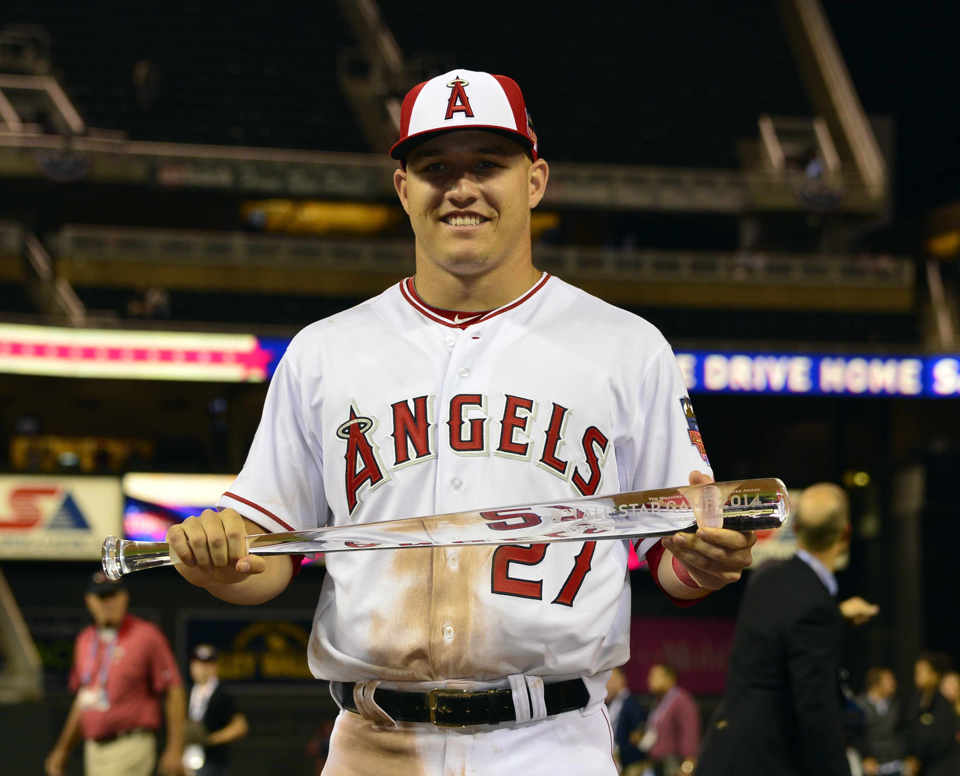 Mike Trout of the Los Angeles Angels poses with the All-Star Game MVP trophy. (Scott Rovak, USA TODAY Sports)