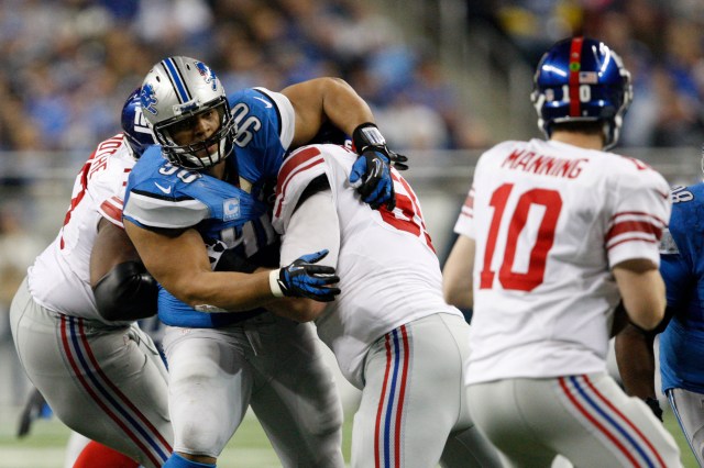 Lions DT Ndamukong Suh could be a constant presence in Giants QB Eli Manning's face. (Raj Mehta-USA TODAY Sports)