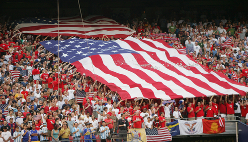 USA Fans (ISIphotos.com)