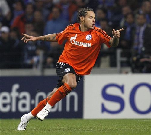Jermaine Jones 1 (AP)