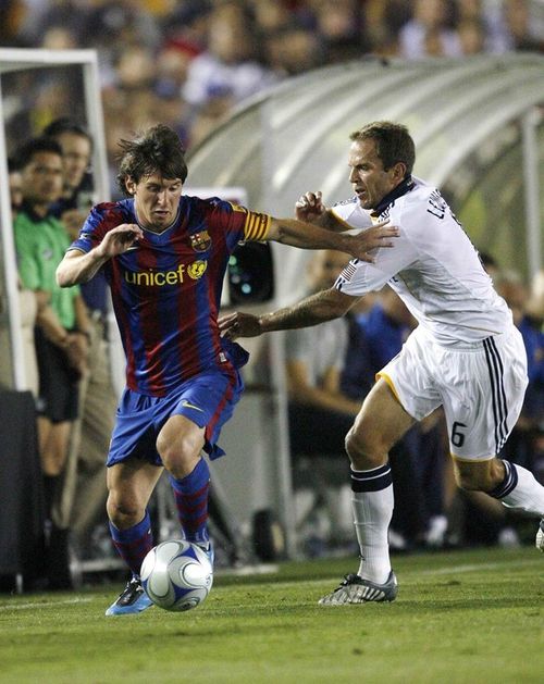 MessiLewis (Reuters)