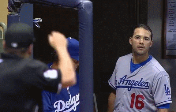 Dodgers: Andre Ethier Takes Fans Through a Day in His Life