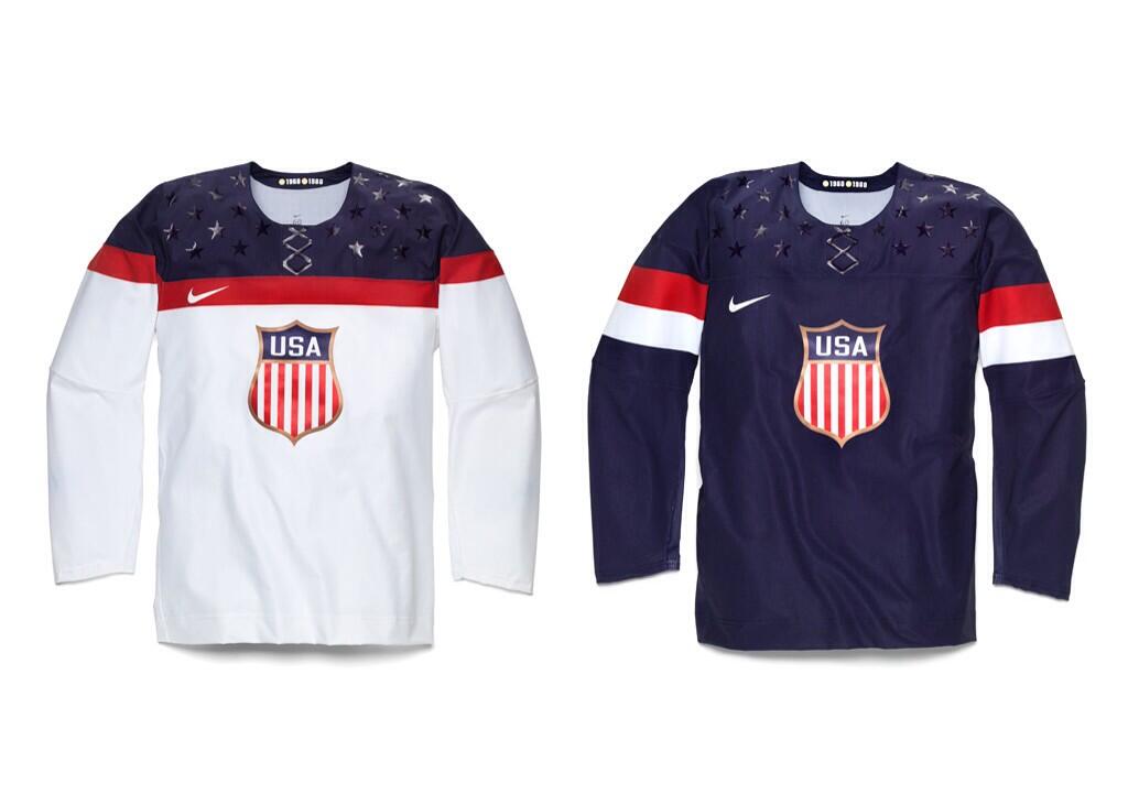 Team Canada Hockey Olympics Jersey by Nike Size Med 