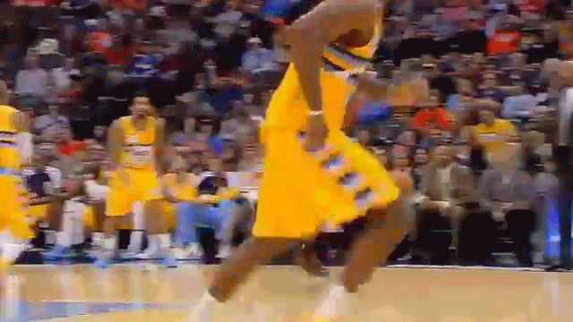 Terrence Ross' MONSTER Dunk on Kenneth Faried 