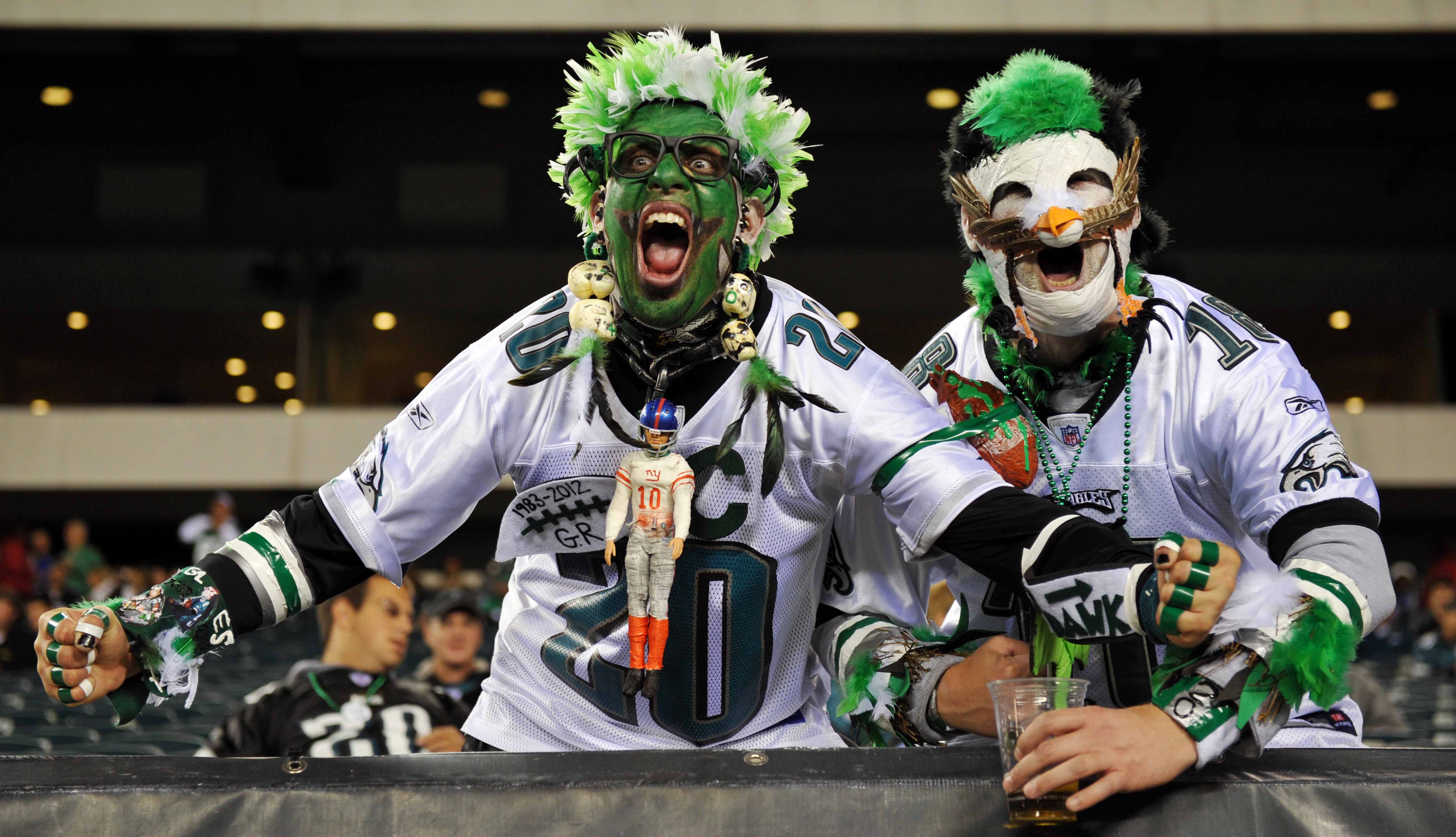 Philly police will dress as Saints fans at Eagles playoff game