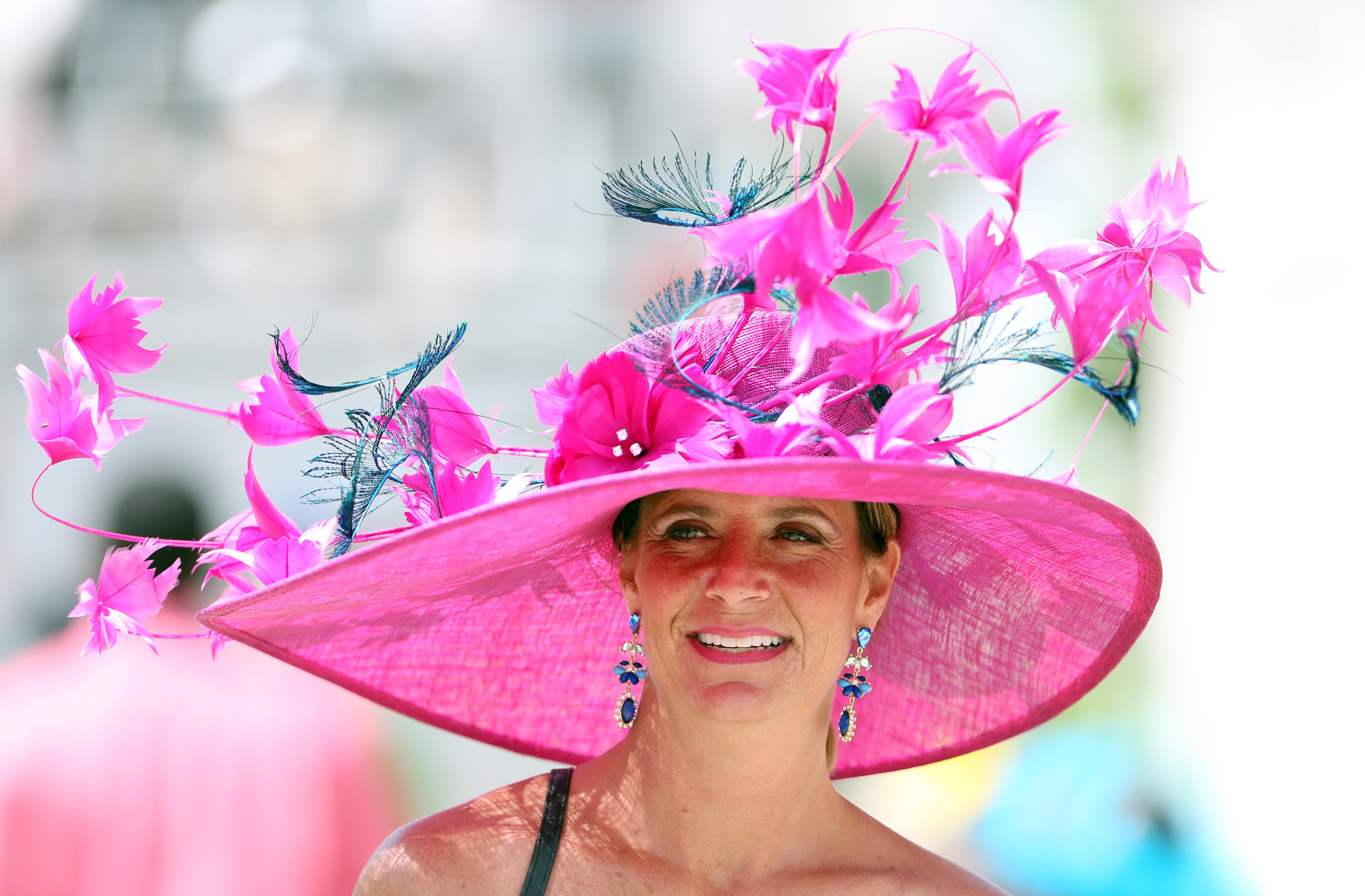 The 10 most ridiculous hats at the Kentucky Derby For The Win