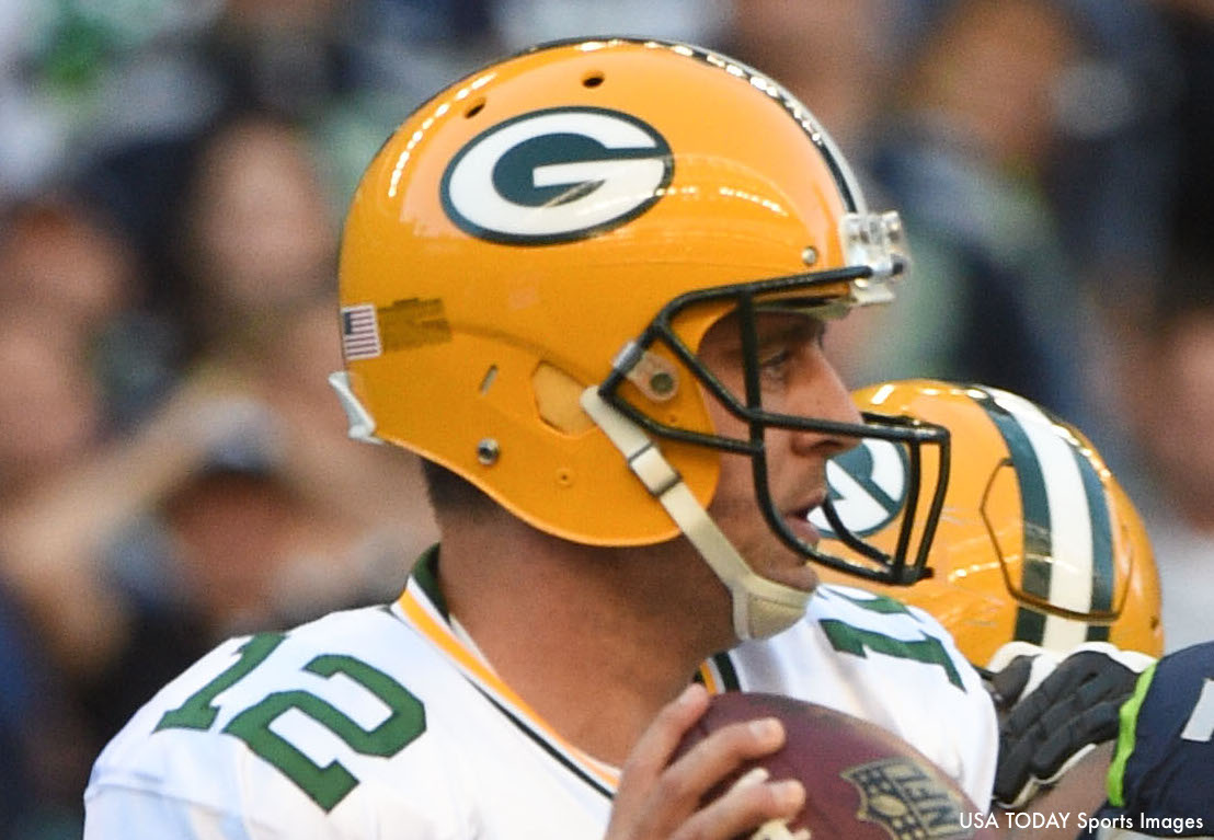 Aaron Rodgers Covered His Helmet S Earholes To Play In Noisy Seattle For The Win