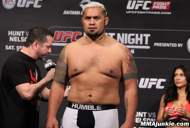 UFC Fight Night 52 results: Mark Hunt becomes first in UFC to KO 