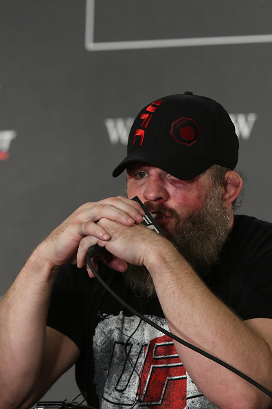 Roy Nelson Suspended, Fined For Kicking Ref