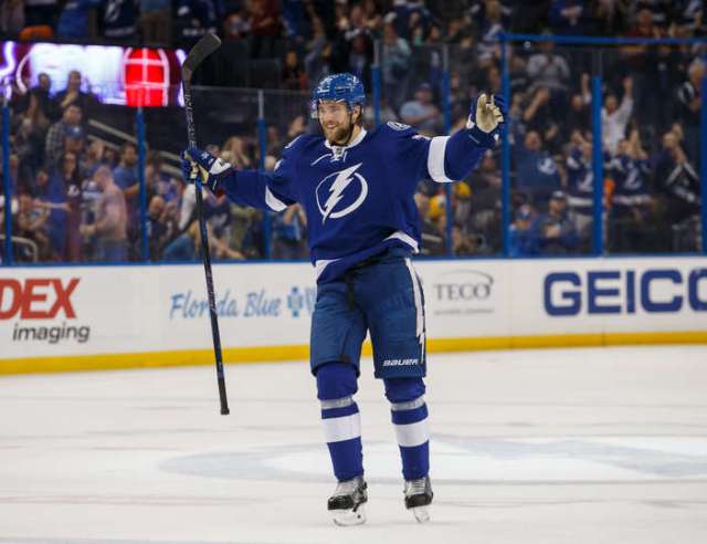 TAMPA, FL - NOVEMBER 23: Victor Hedman #77 of the Tampa Bay Lightning scores during the first period against the Philadelphia Flyers at Amalie Arena on November 23, 2016 in Tampa, Florida. (Photo by Scott Audette/NHLI via Getty Images)