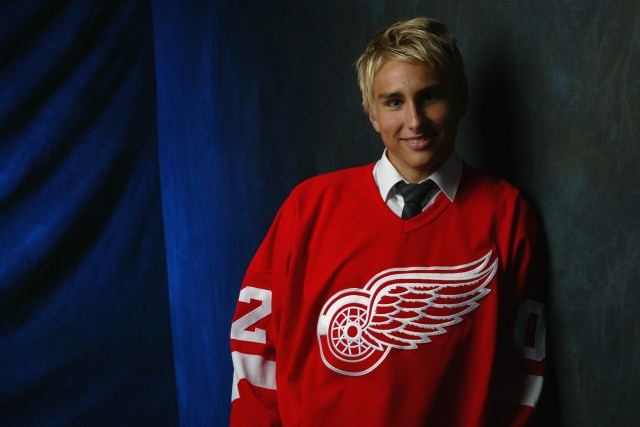TORONTO - JUNE 22: Valtteri Filppula, 32nd draft pick in the third round (95th overall), selected by the Detroit Red Wings, poses for a portrait during the NHL Entry Draft on June 22, 2002 at the Air Canada Centre in Toronto, Canada. (Photo by Robert Laberge/Getty Images/NHLI)