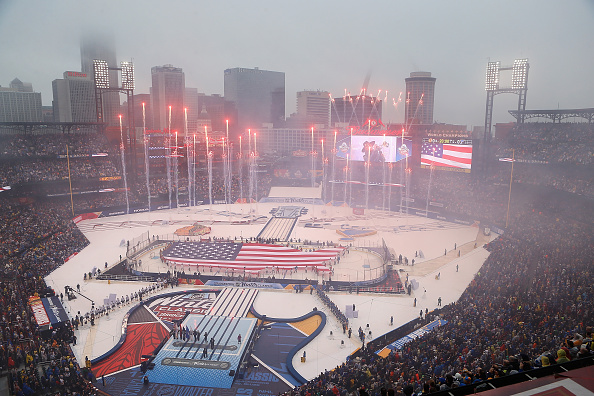 ST. LOUIS, MO - JANUARY 2: A general view during the National Anthem prior to the start of the 2017 Bridgestone NHL Winter Classic between the St. Louis Blues and the Chicago Blackhawks at Busch Stadium on January 2, 2017 in St. Louis, Missouri. (Photo by Scott Kane/Getty Images)