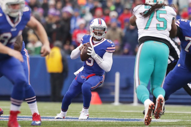 ORCHARD PARK, NY - DECEMBER 24:  Tyrod Taylor #5 of the Buffalo Bills drops back to pass against the Miami Dolphins during the first half at New Era Stadium on December 24, 2016 in Orchard Park, New York.  (Photo by Brett Carlsen/Getty Images)