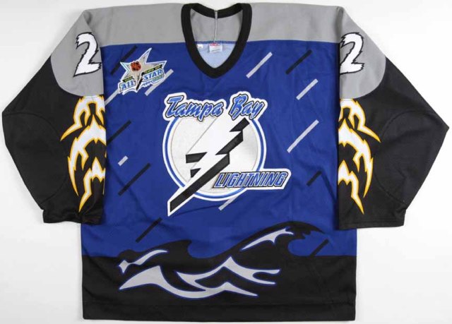 Werkloos Executie Prematuur Lightning To Lose Third Jersey In 2017-18 - The Sports Daily