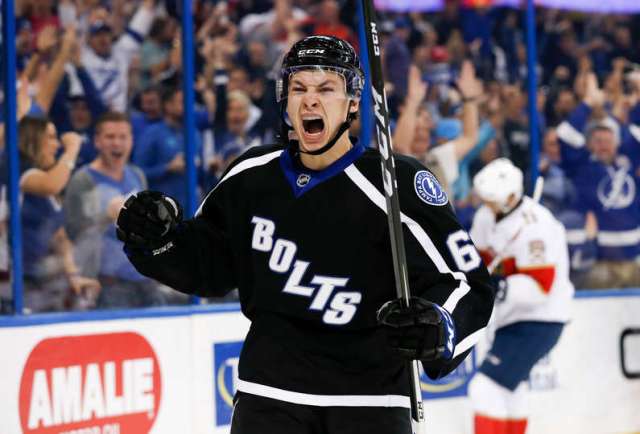 Game Recap: Palat's Late Goal Lifts Lightning To Come From Behind 3-2 Win Over Panthers