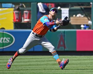 MLB Could Shift Mets-Astros Series This Weekend To New York Due To Hurricane Harvey