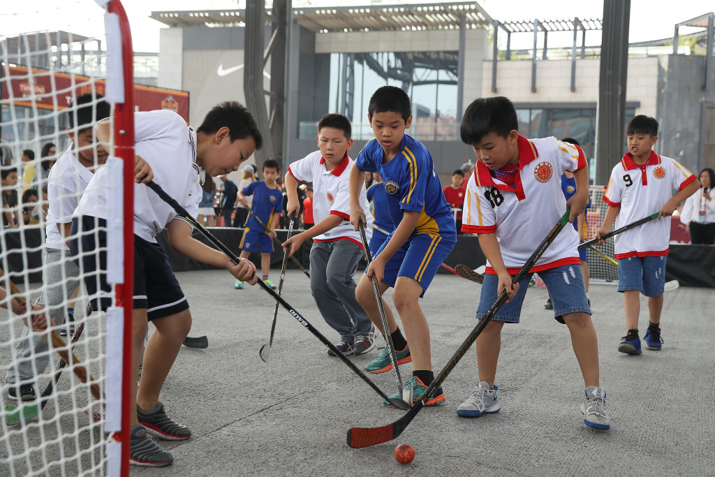 LA Kings Help Grow Hockey In China