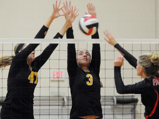 Breleigh Favre, number 3 at center, has emerged as the leader of the Oak Grove volleyball team. She is the daughter of NFL legend Brett Favre — Eric J. Shelton/Hattiesburg American