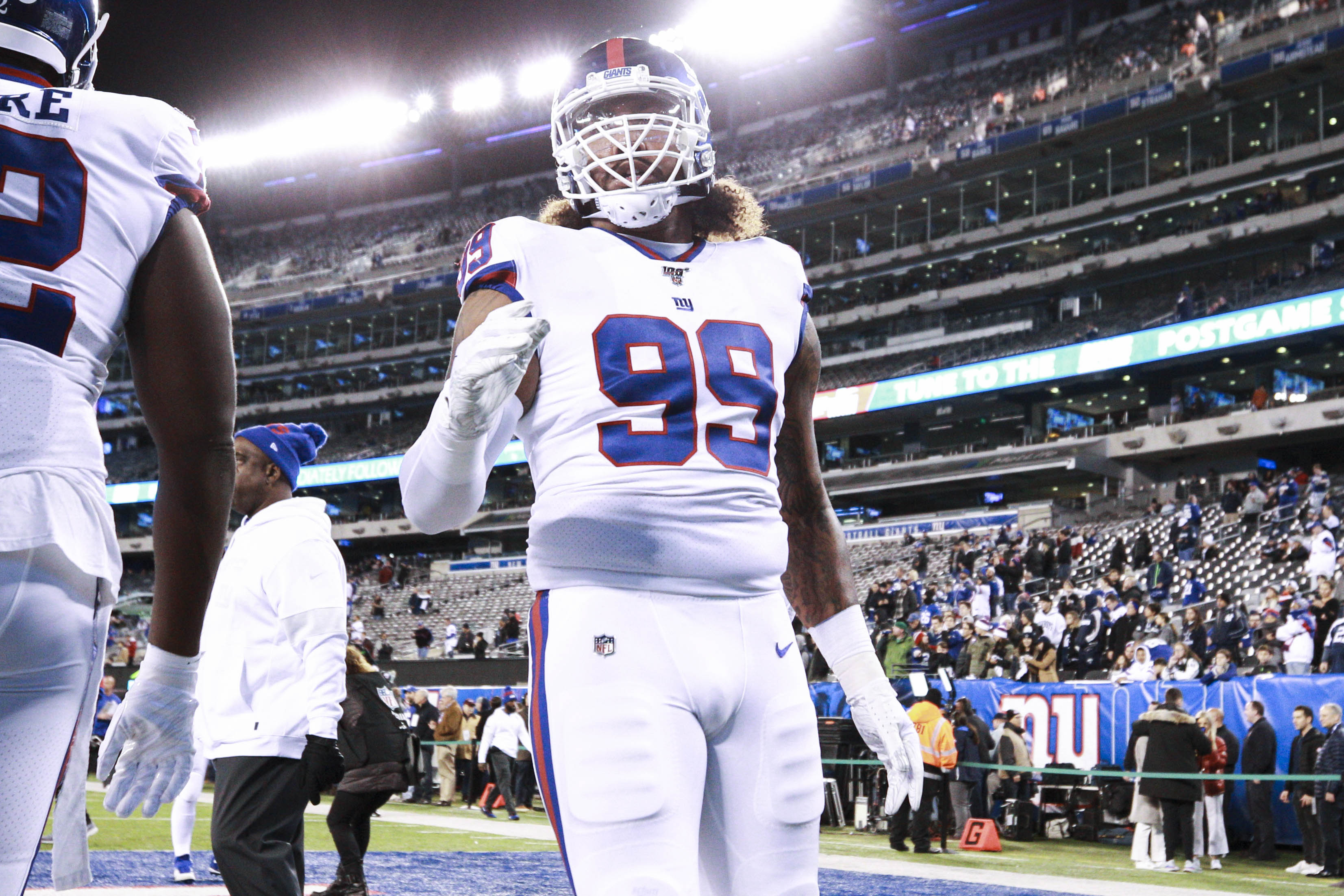 New York Giants defensive end Leonard Williams (99) warms up before an NFL  football game against the New York Jets on Sunday, Nov. 10, 2019, in East  Rutherford, N.J. (Brad Penner/AP Images