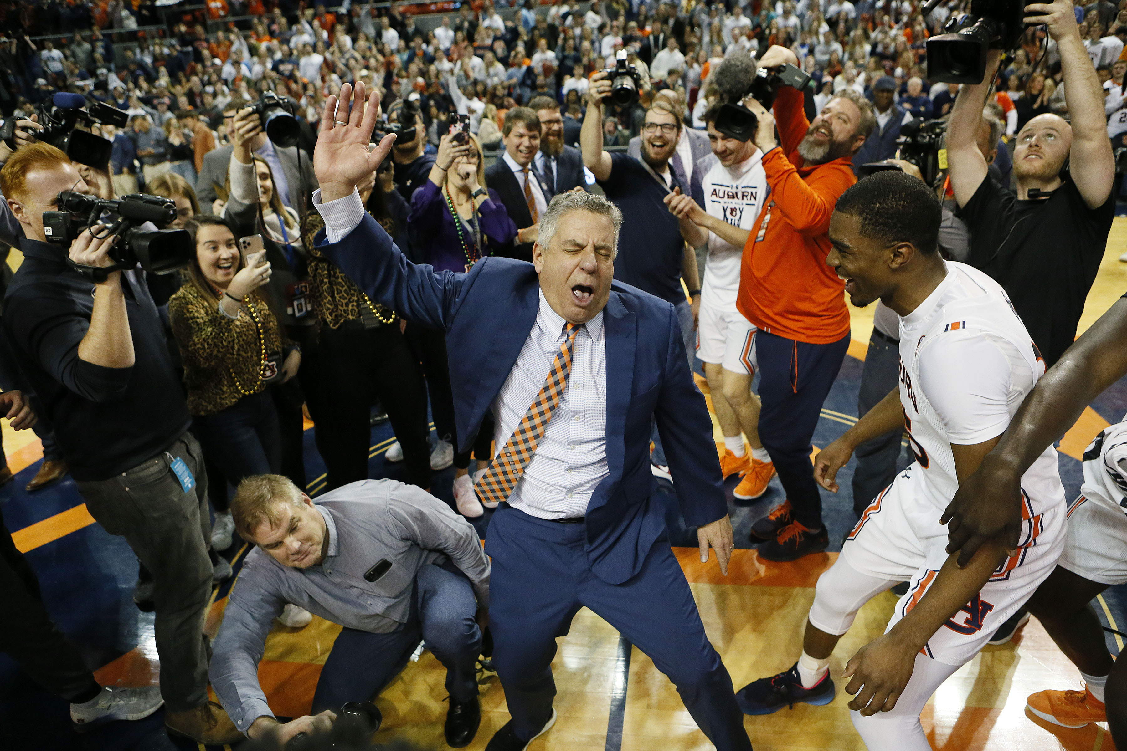 bruce pearl classroom clipart