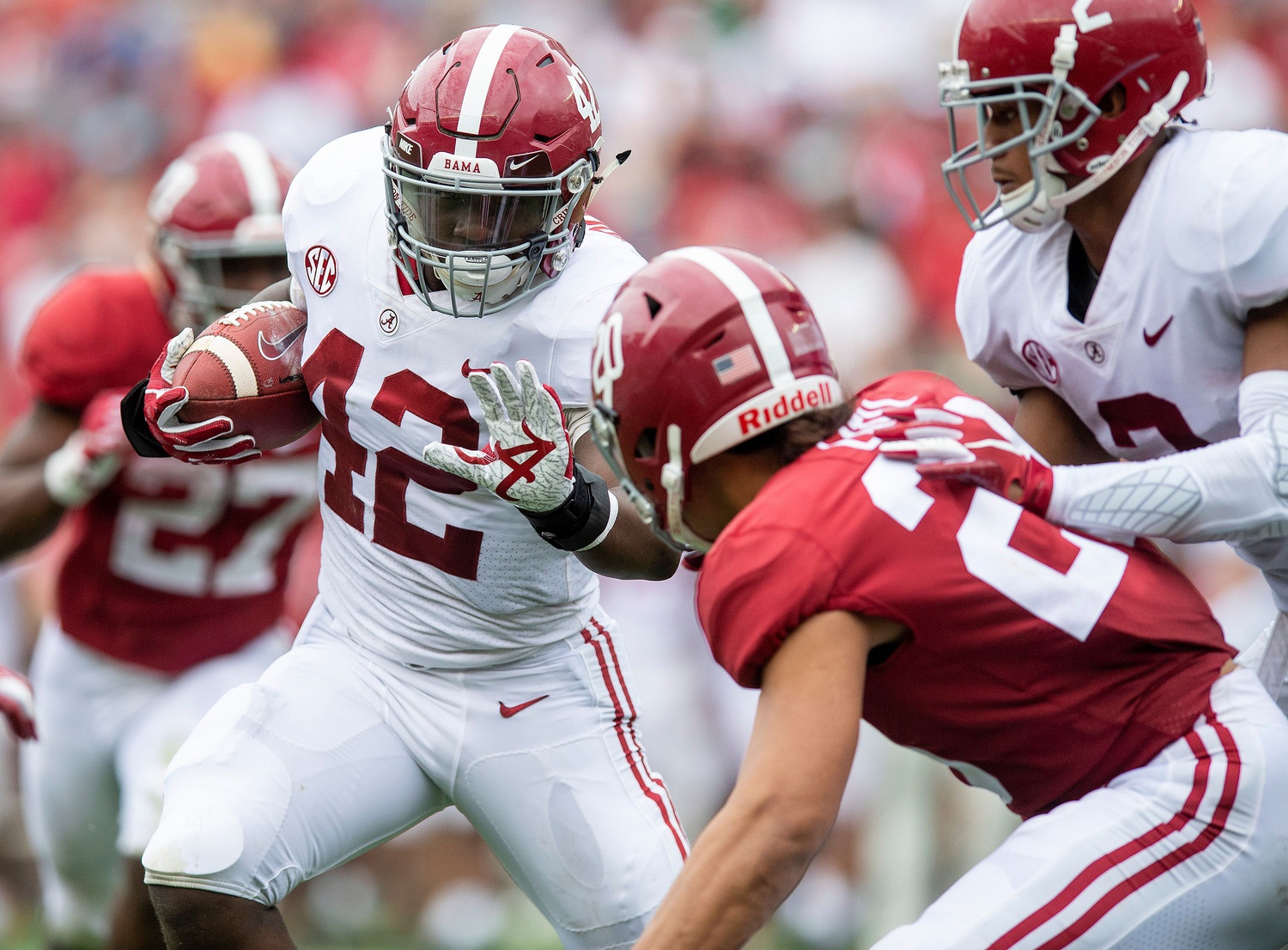 Alabama player snapshot No. 42 Jaylen Moody