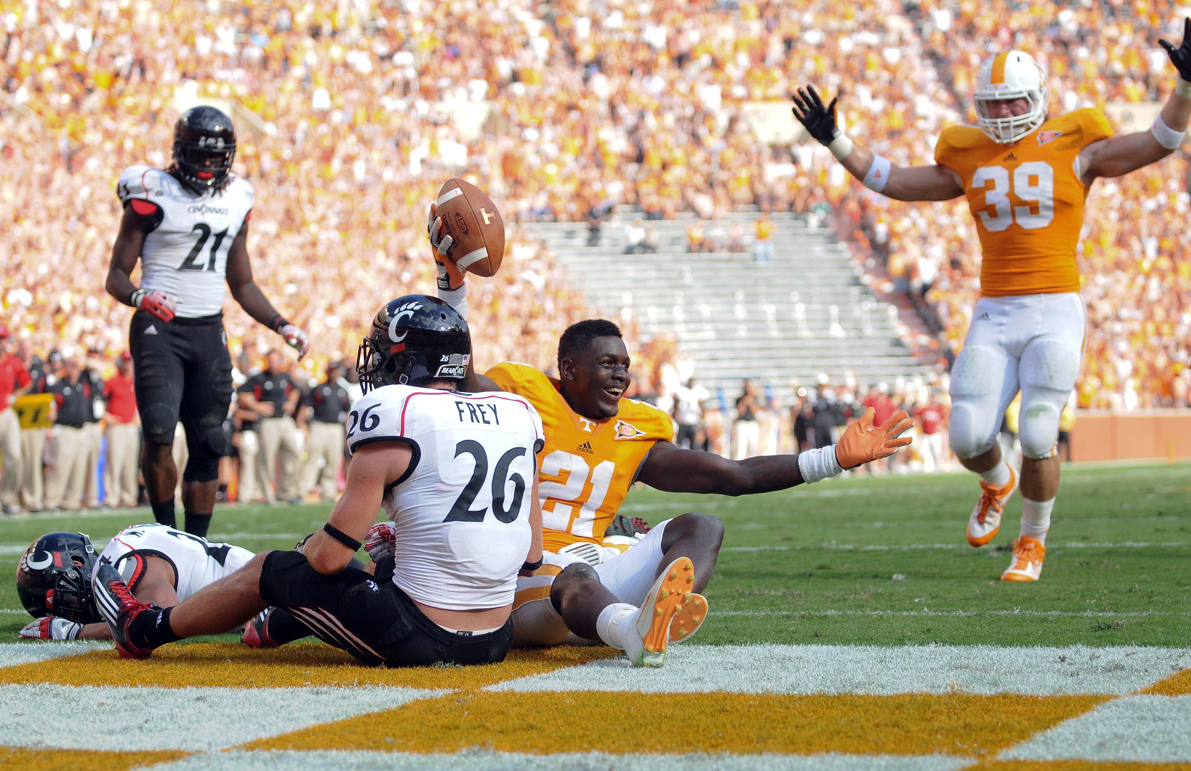 A look back at Tennessee's recent top-10 teams, Football