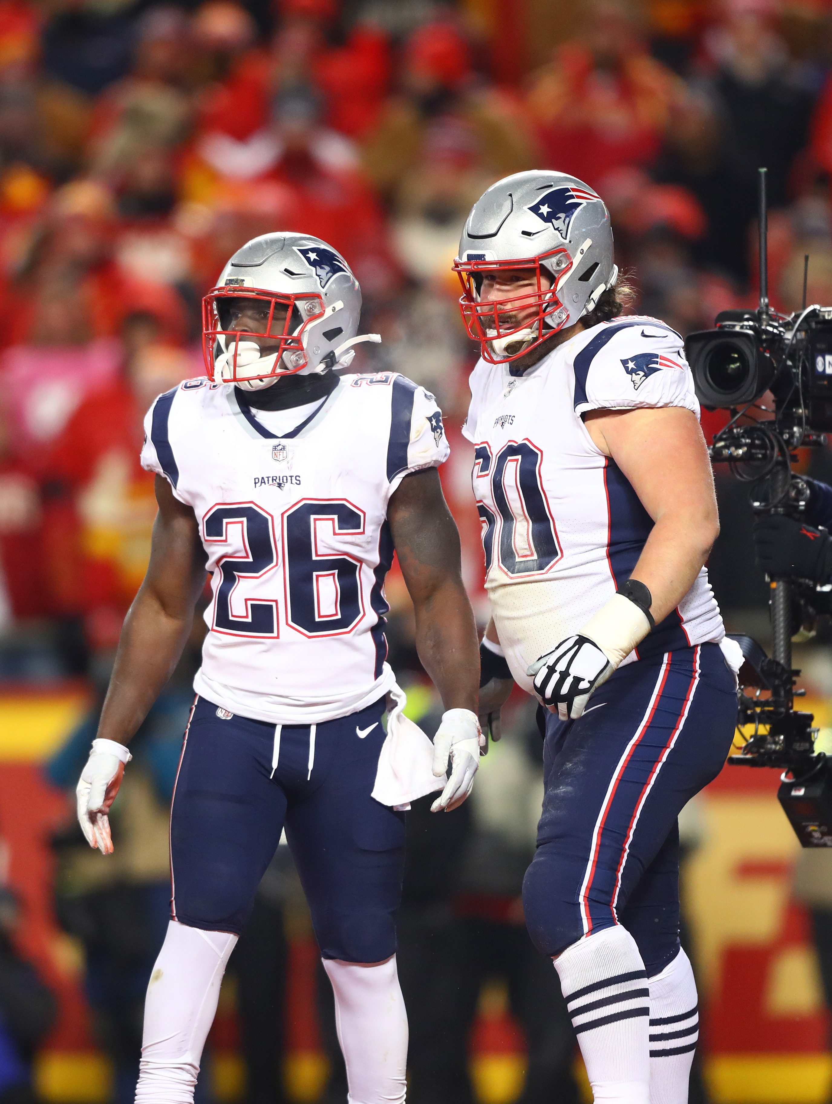 New England Patriots' David Andrews hospitalized for blood clot in