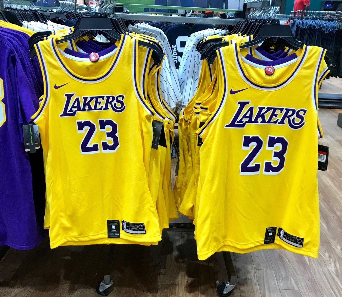 lebron showtime jersey