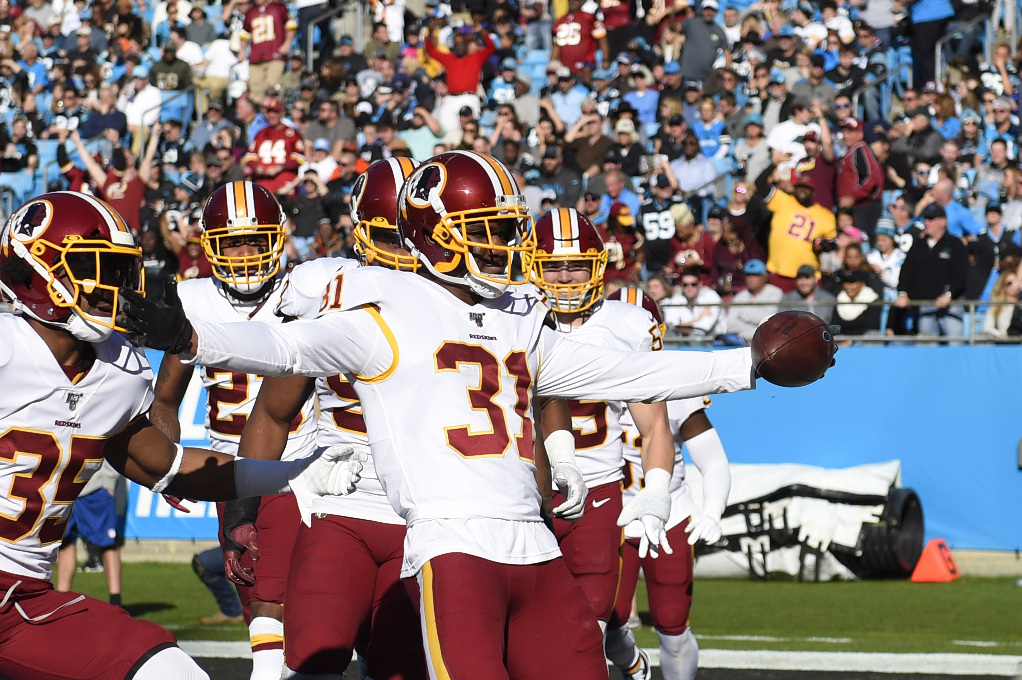 Guice, Redskins hold on to beat Panthers 29-21