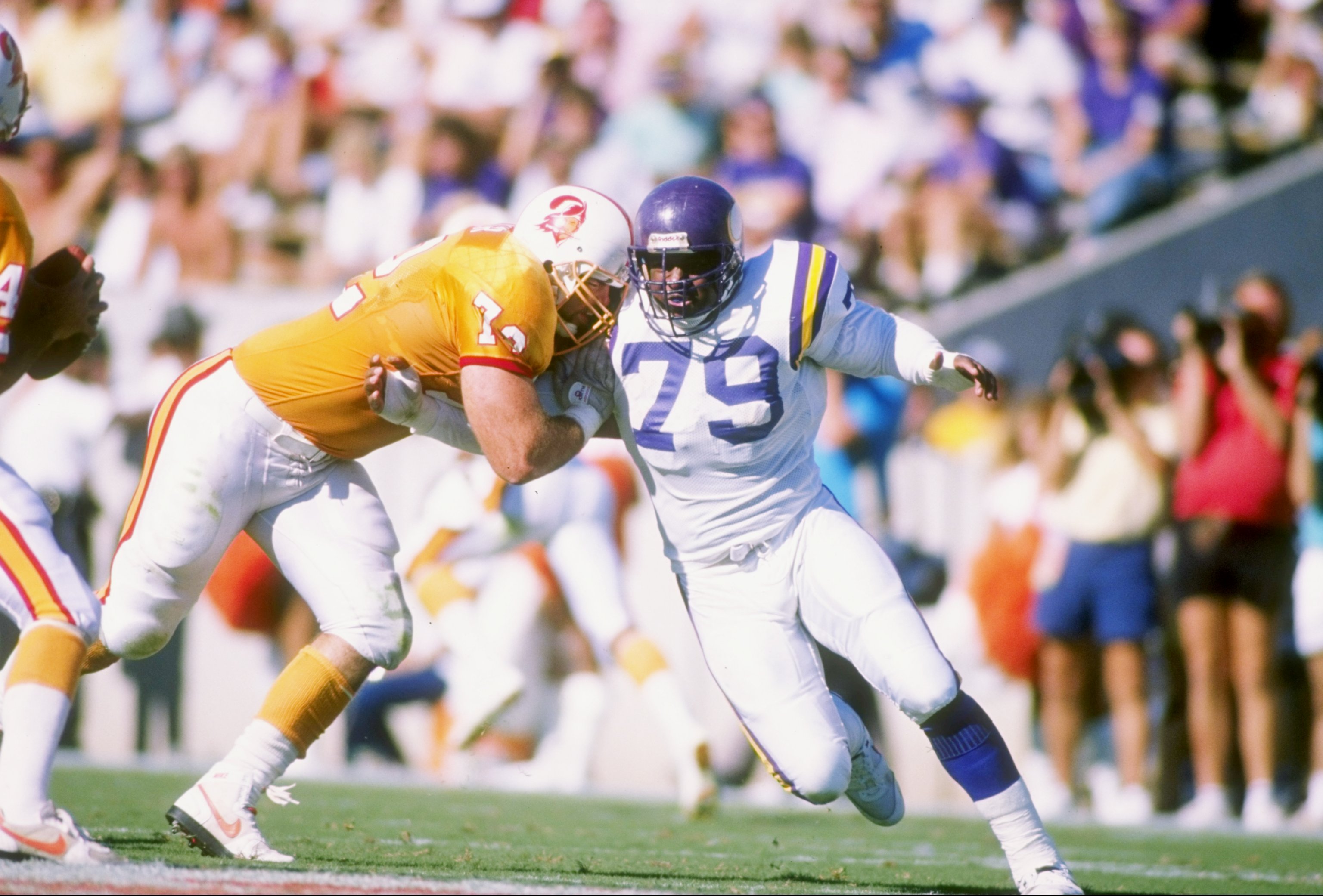 93 Vikings Korey Stringer Photos & High Res Pictures - Getty Images