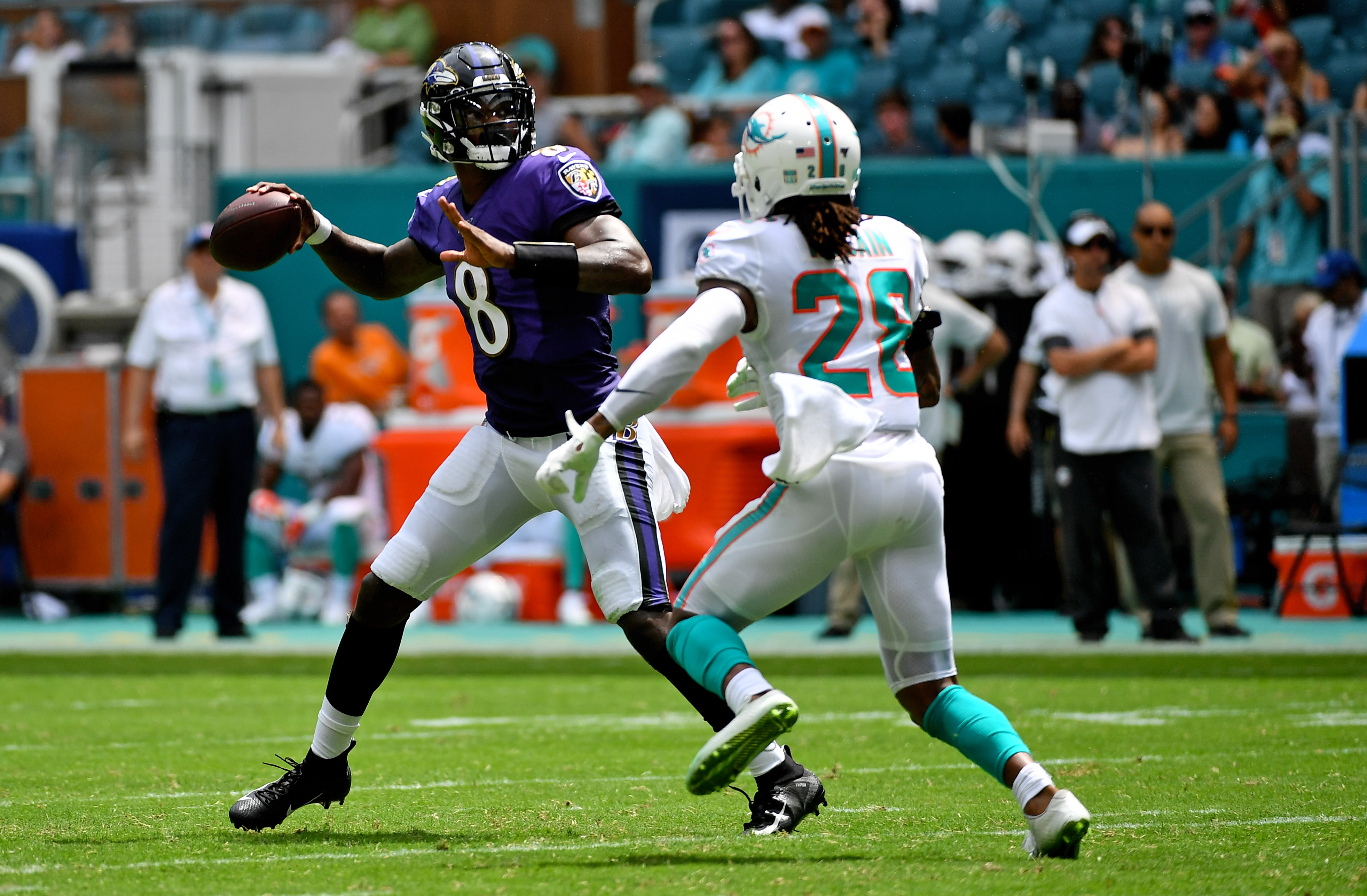 Jackson's 5 TD passes help Ravens drub Dolphins 59-10