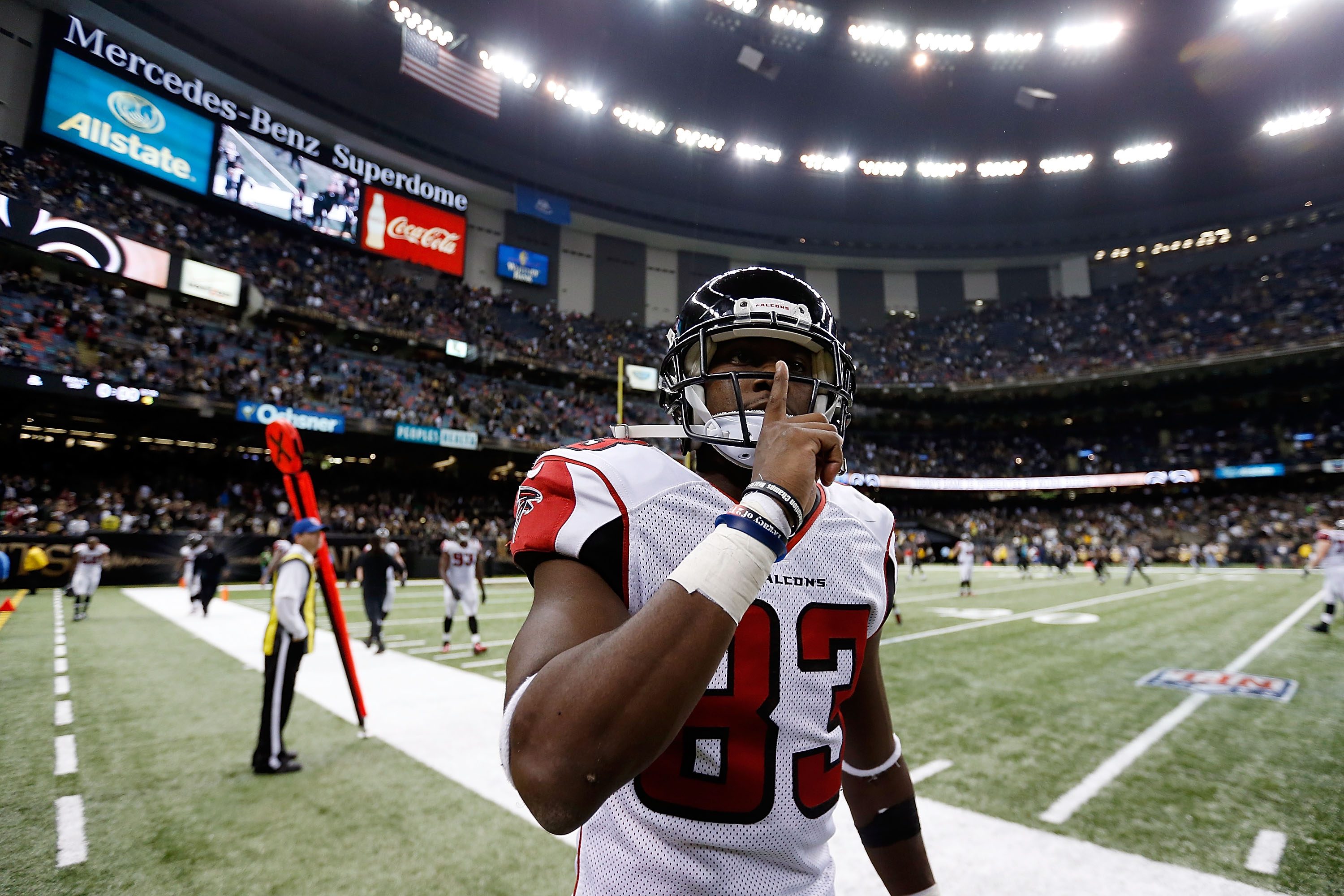 Falcons cut Roddy White, the franchise's all-time receiving leader and  franchise great - The Falcoholic