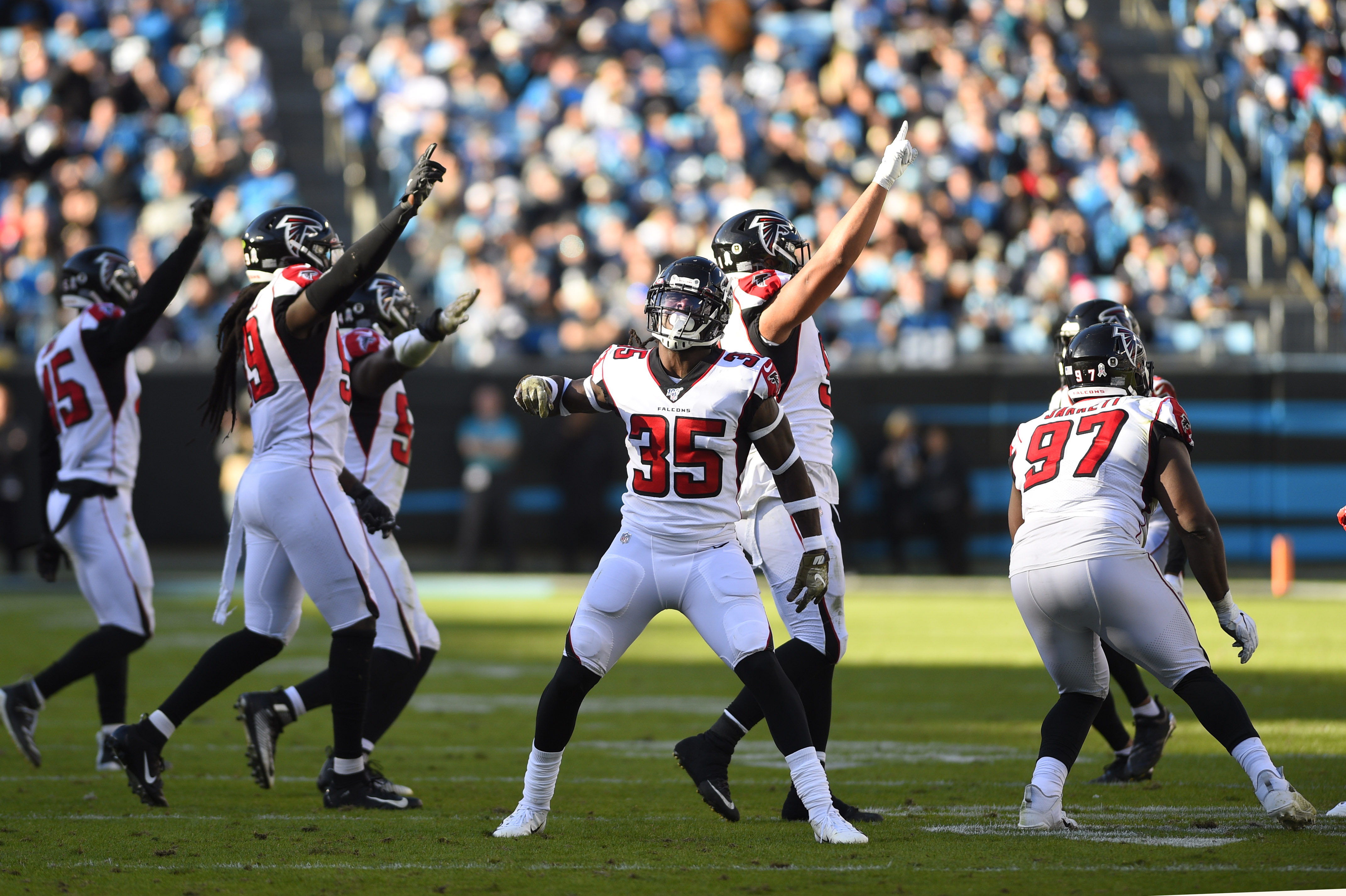 Falcons' Takeaways Lead to Win vs. Panthers, Arena