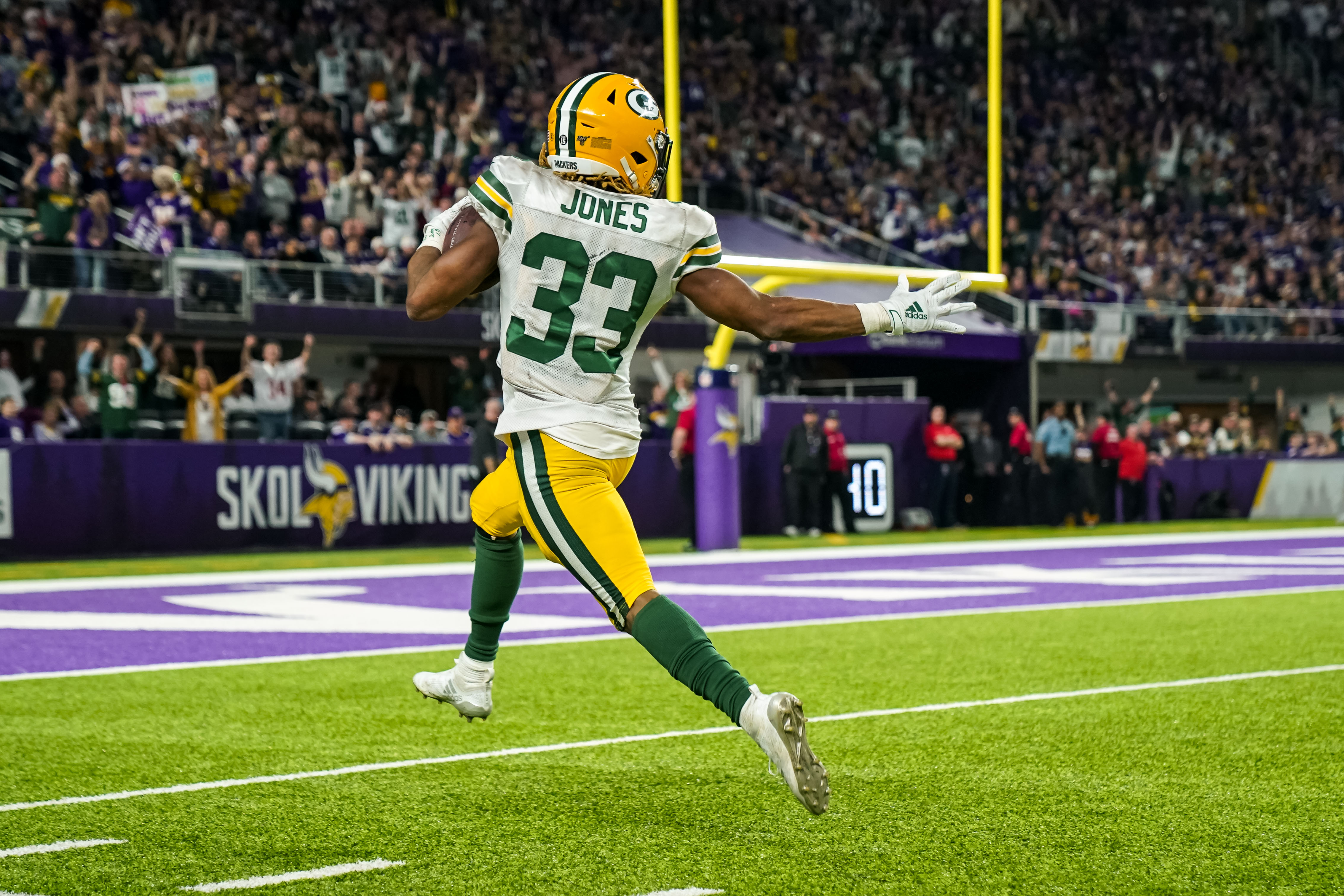 A Deep-Dive into the Minnesota Vikings' 2020 Schedule Which Includes a  Vikings-Packers Home Opener 