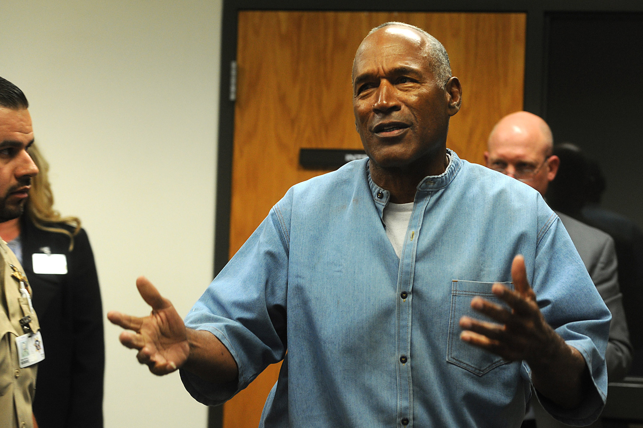 Buffalo Bills: O.J. Simpson jersey number 32 given to Senorise Perry