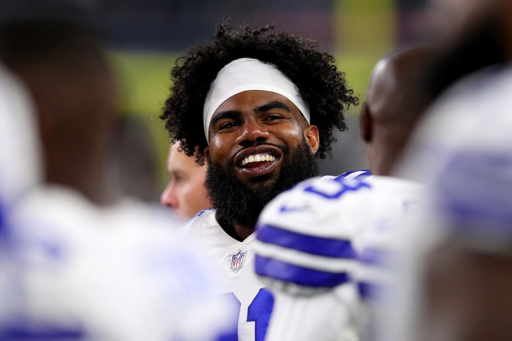 Watch: Ezekiel Elliott donates $21 to Salvation Army after scoring ...