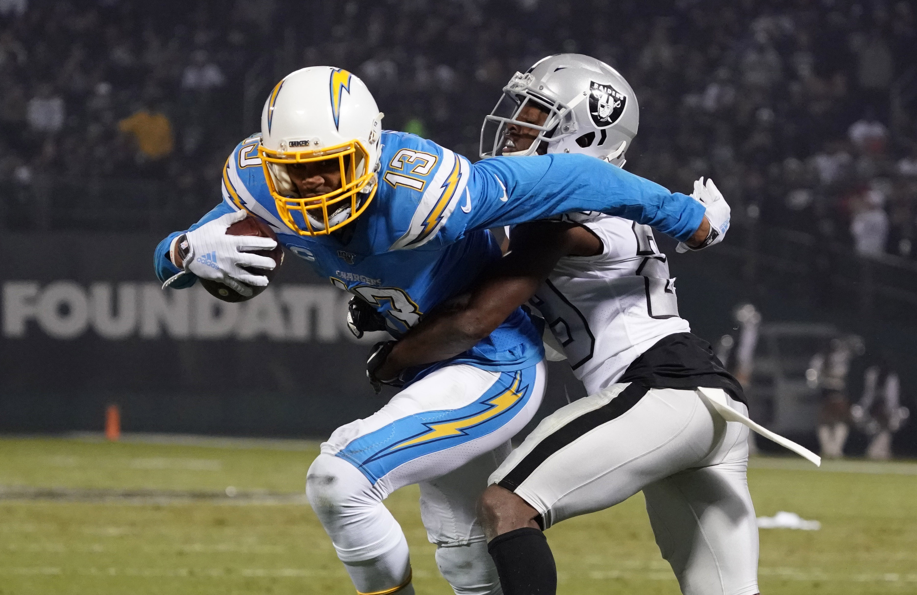 Chargers against slot receivers
