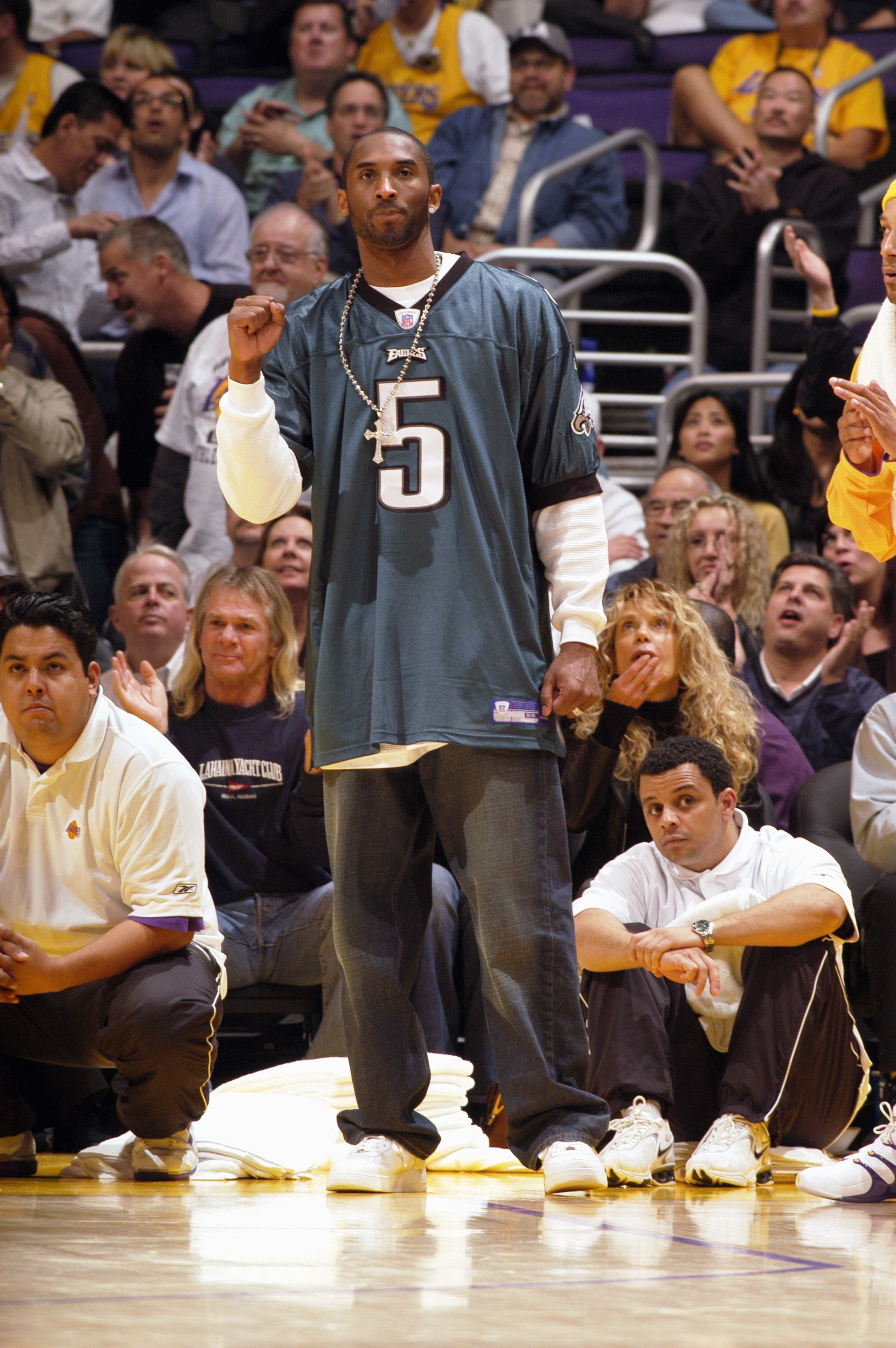 Kobe's reaction to his Eagles winning a Super Bowl is everything 💜🐍V, eagles win the superbowl