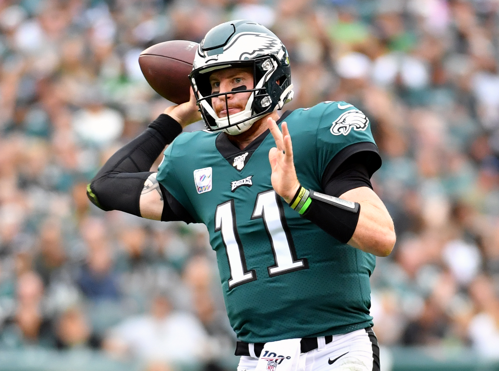 MONDAY HUDDLE: Carson Wentz justifies faith in him during