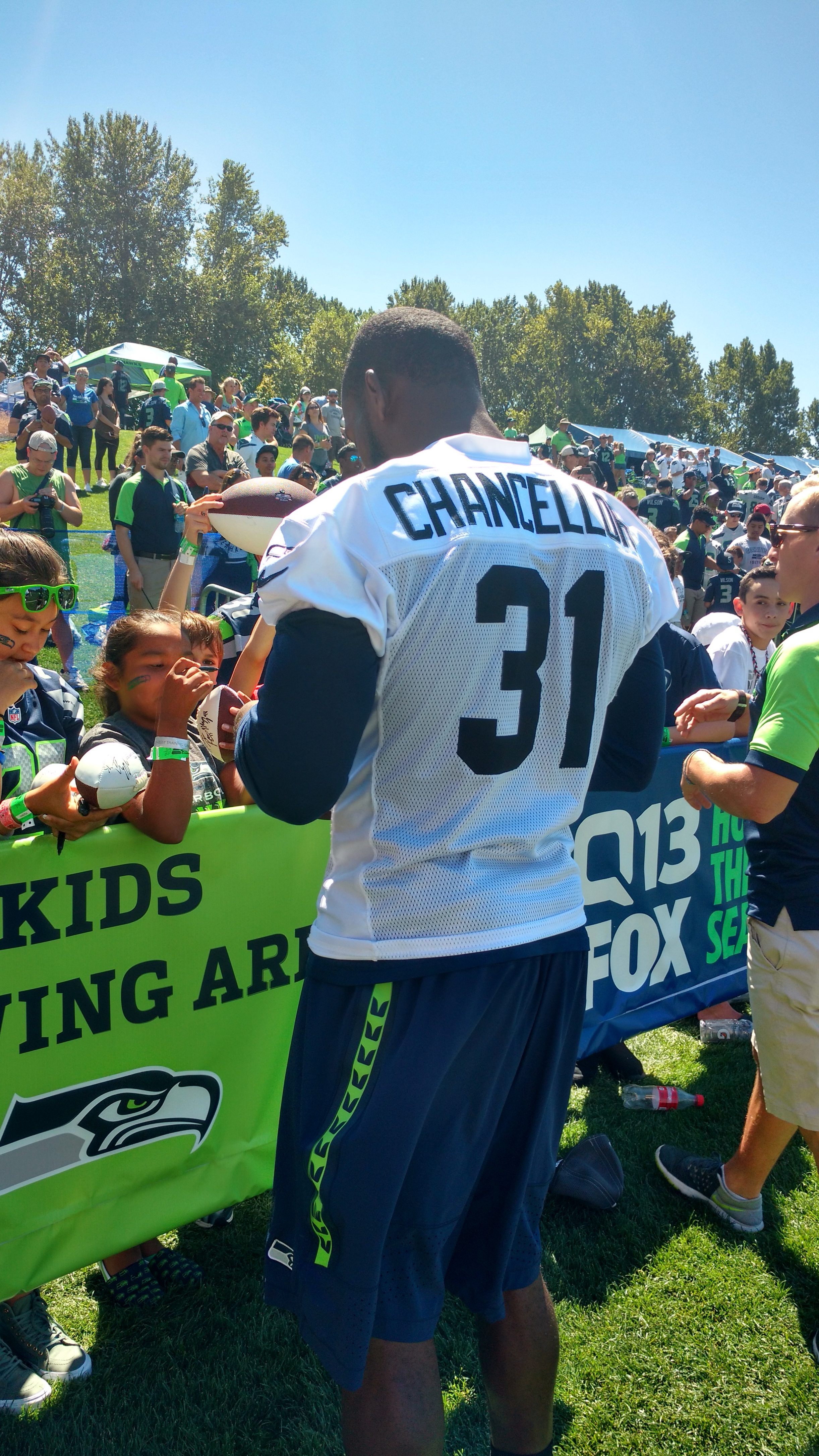 Kam Chancellor and Seahawks' contract talks positive, but no deal