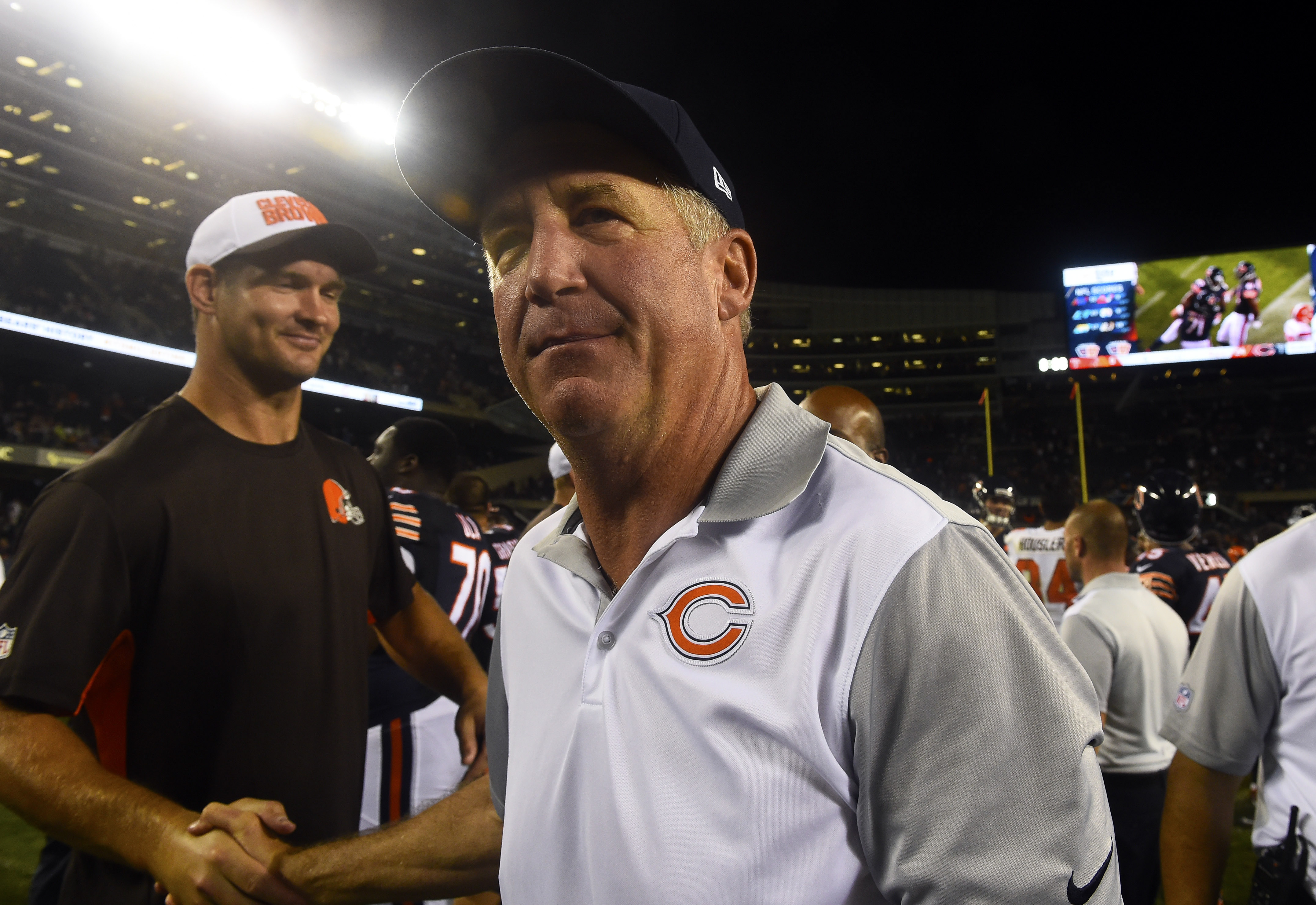 Fox fired as Bears' head coach