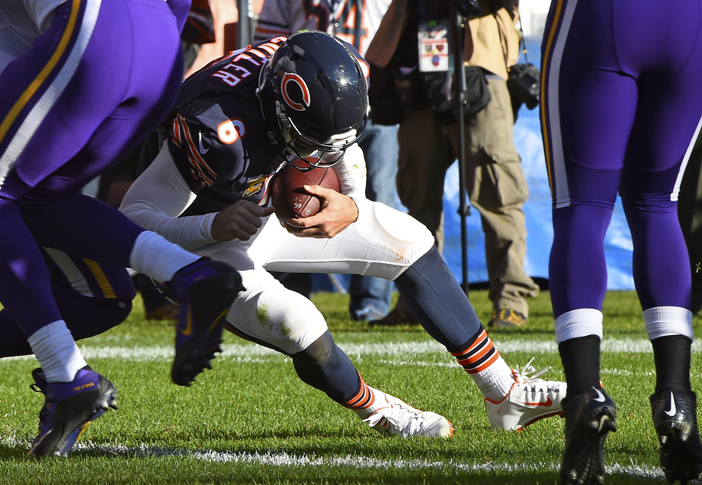 Jay Cutler Hits Toronto