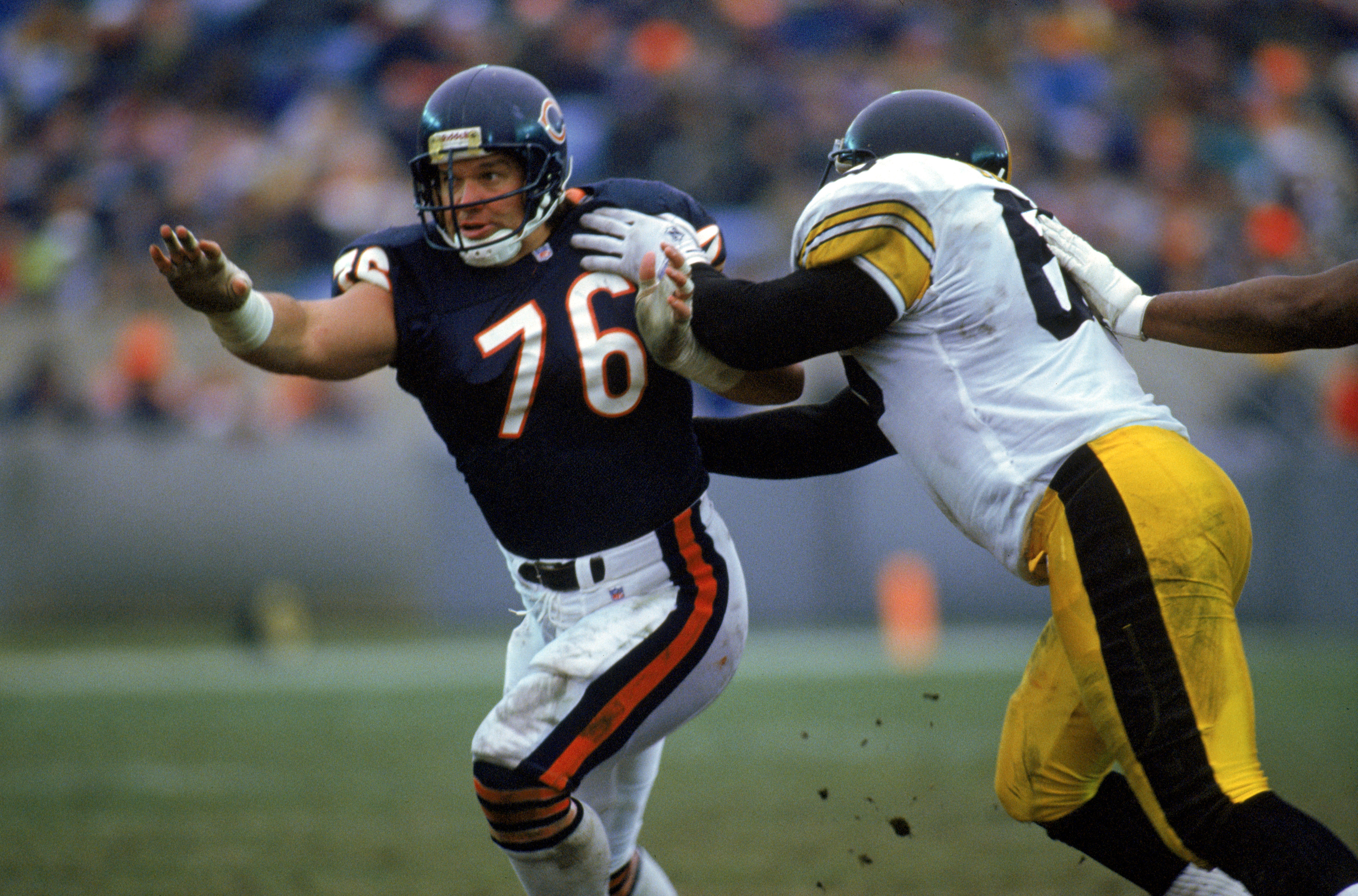 Chicago Bears Hall of Fame defensive end Doug Atkins and defensive News  Photo - Getty Images