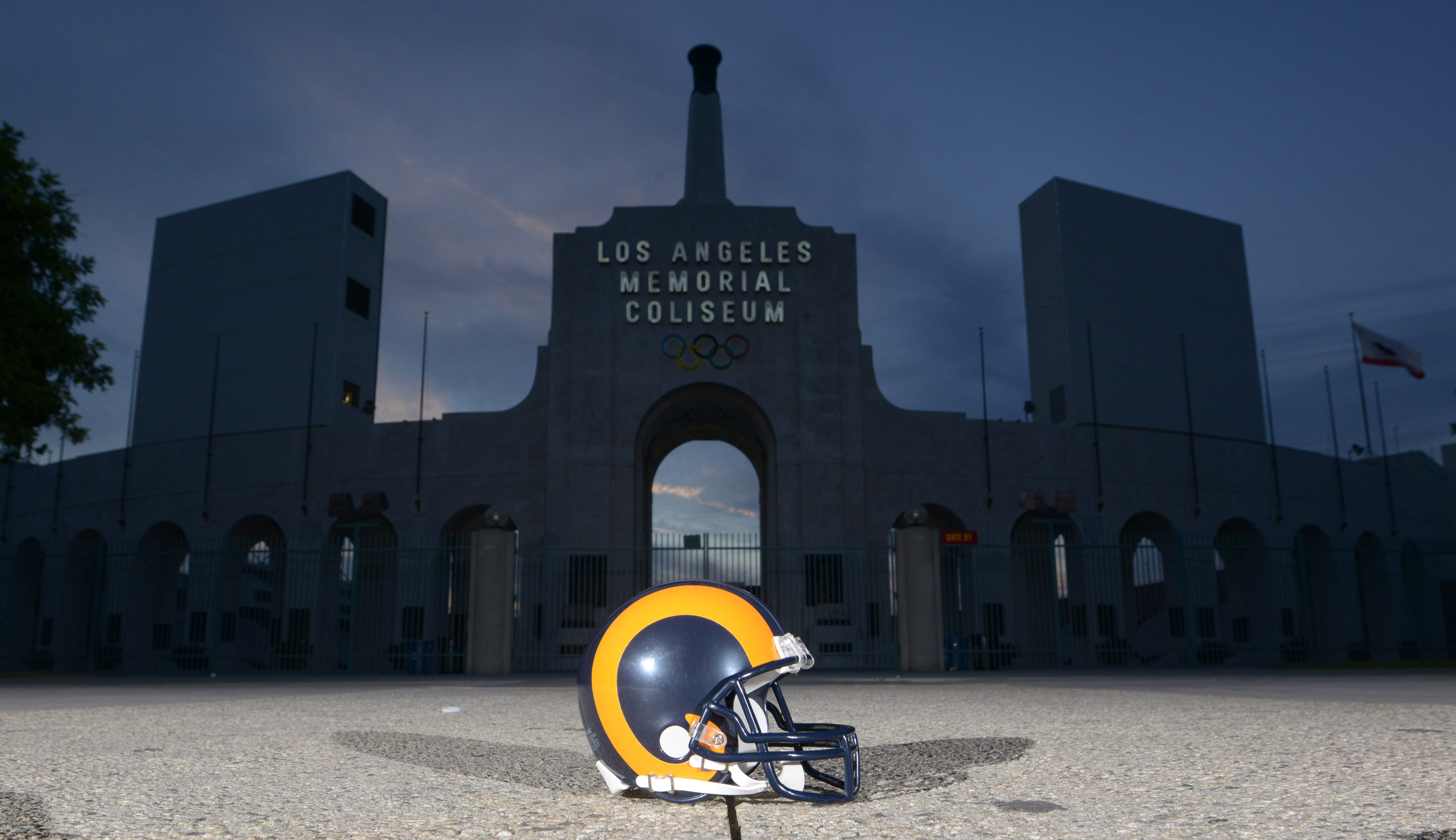 How the LA Rams' new logo managed to anger an entire fanbase, Los Angeles  Rams