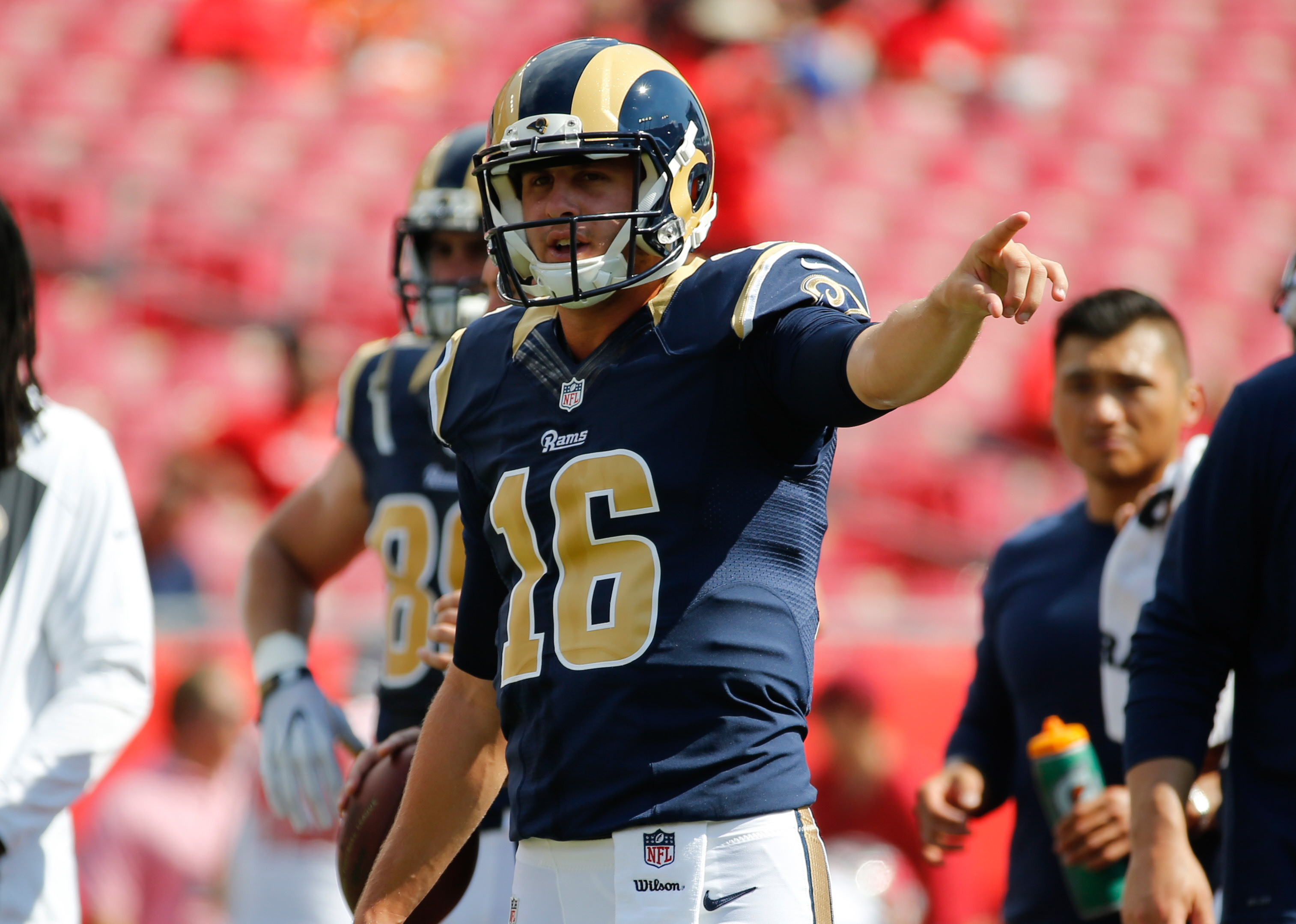 Rams to wear navy jerseys for first time this season vs. Cowboys